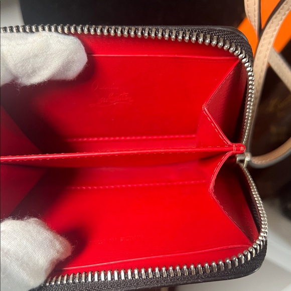 Authentic Christian Louboutin Metallic Compact Zip Card Wallet - Picture 3 of 8